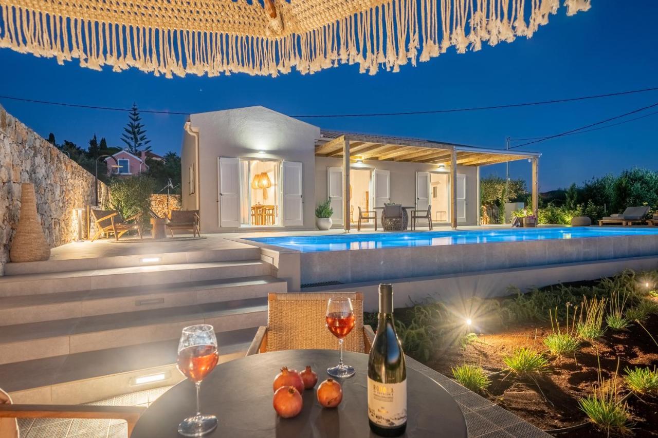 Summer Breeze Villa Tzamarelata Zewnętrze zdjęcie
